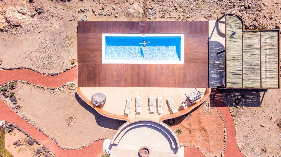 Desert Hills Lodge Swimming Pool